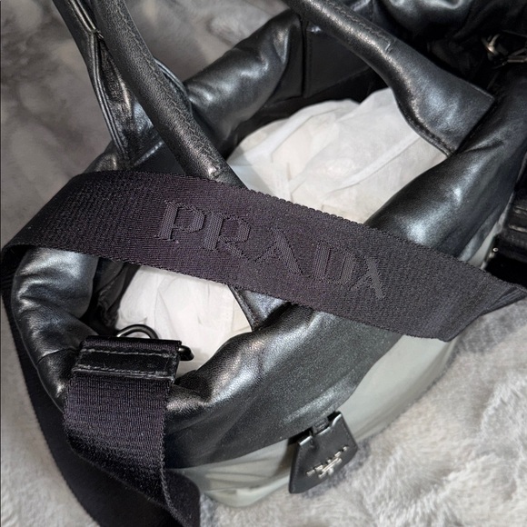 Prada Men's Black and Gray Duffel Bag - Picture 8 of 15